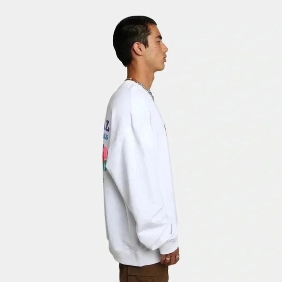 Guess x J Balvin Amor Crewneck Sweatshirt NWT - Picture 6 of 11